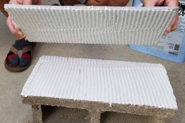 thinset - directional troweling